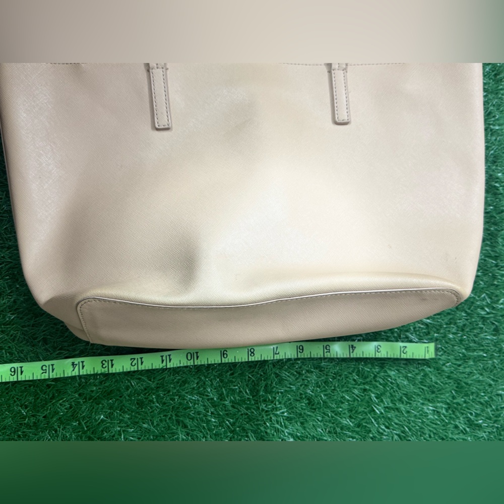 Kate Spade Beige Handbag‎ - Picture 3 of 7